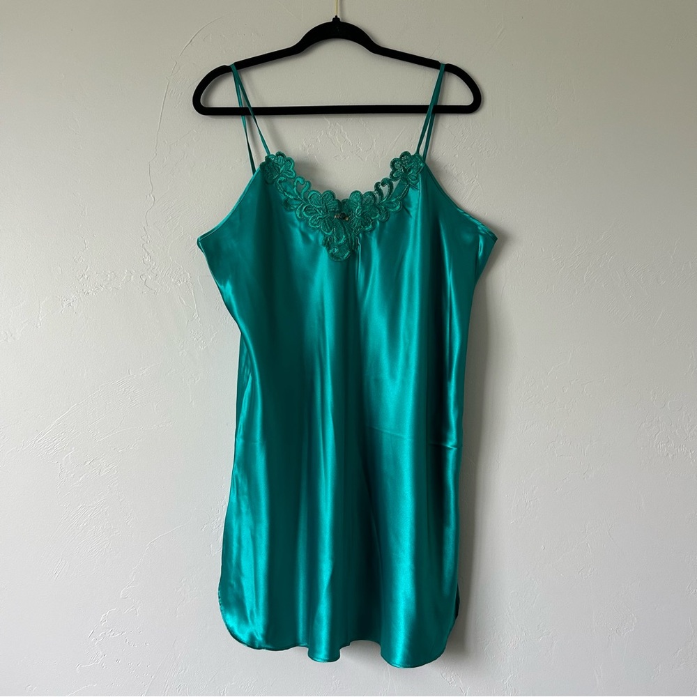 Vintage Kelly Green Satin Tank Slip Dress Lace Romantic Fairy Cottage Coquette